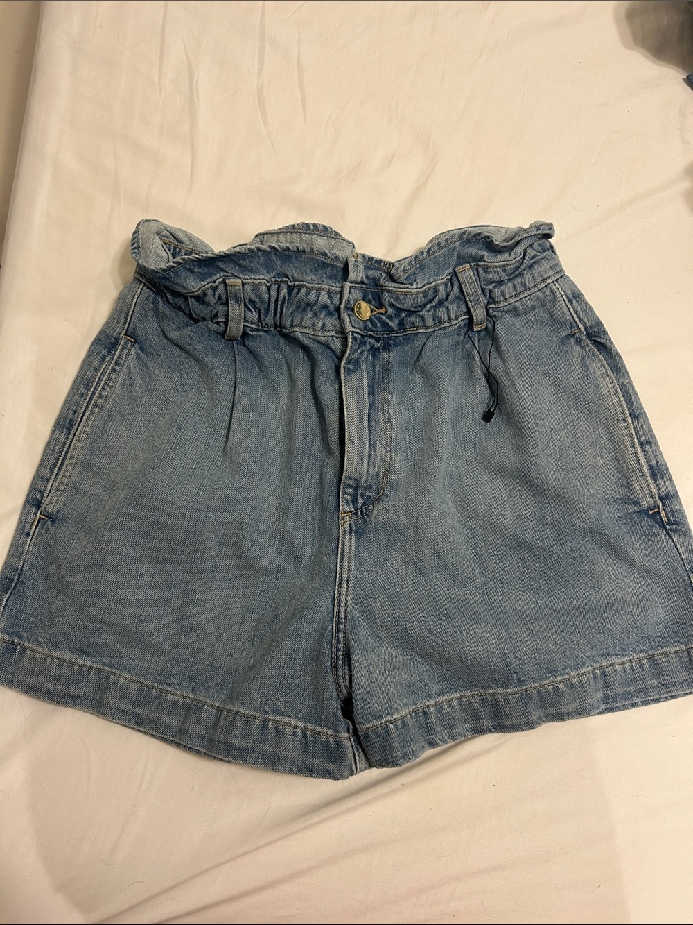 Zara High-Rise Light Blue Denim Paperbag Shorts NWOT